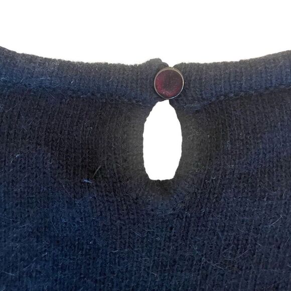 Herman Geist Floral Hand Embroidered Sweater Women’s Sz Medium Lambswool Angora - Picture 5 of 5